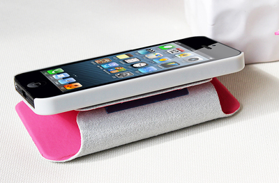 轻盈奢华 2012年新款韩版iPhone5专用手机皮套如何定义经典与实用并存？