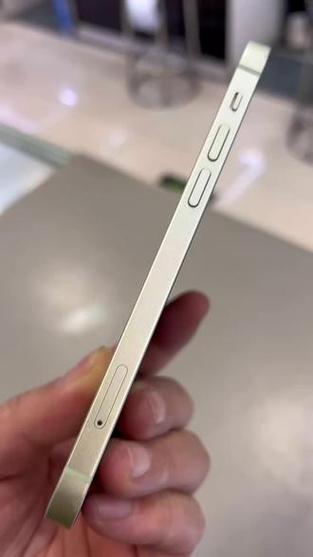 年轻人的第一台iphone